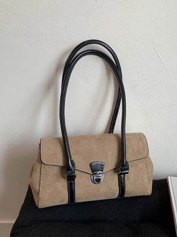Vintage Suede Shoulder Bag For Women Large Capacity Baguette Bag Retro Hong Kong Style Fashion Commuting Handbag With Double Straps
