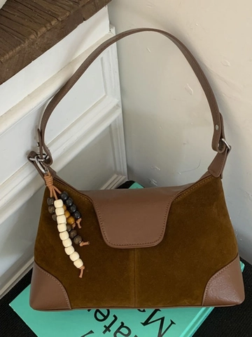 Borsa a Tracolla Retro in Finta Pelle Scamosciata Grande Capacità Borsa a Spalla Minimalista Con Ciondolo di Perline Donna Pendolarismo