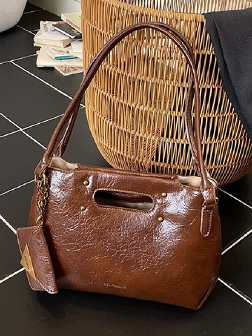 Vintage Öl-Wachs-PU-Leder Schultertasche Für Damen Falten-Textur Achseltasche Tote Mit Mini-Münzfach Nieten-Dekor Alltags-Pendeltasche