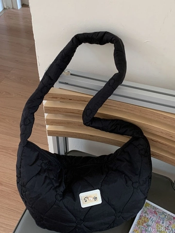 Borsa a Tracolla Puffer Trapuntata a Cuore da Donna Grande Capacità Borsa a Spalla Hobo Casual Invernale in Nylon Imbottito