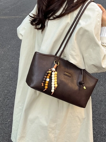 Borsa Tote Vintage in Pelle PU Grande Capacità Donna Borsa a Tracolla Con Ciondolo in Grani di Legno Pendolarismo Borsa Retro