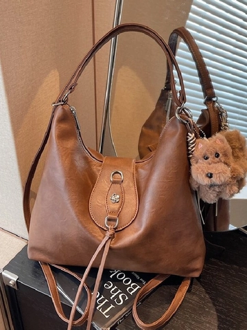 Vintage Women PU Leather Large Capacity Shoulder Bag With Flower Buckle Tassel Removable Plush Charm Commuter Handbag Backpack