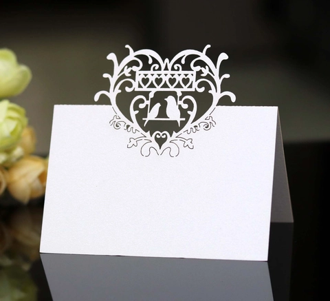 Segnaposto Intagliati a Laser Cuore Uccello per Decorazione Matrimonio Festa Carta Perlata Segnanome per Banchetto