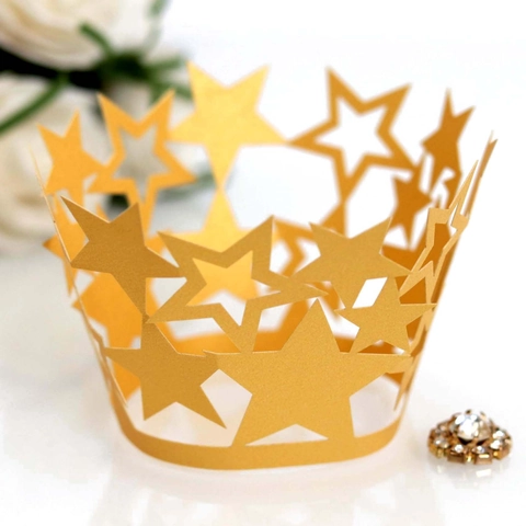 Involucri per Cupcake con Intaglio a Stella Tagliati al Laser in Carta Perlata per Matrimoni Compleanni Feste Decorazioni