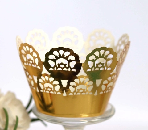 Elegant Laser Cut Paper Lace Flower Cupcake Wrapper Hollow Floral Decorative Cake Border For Wedding Birthday Party Event