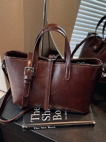 Vintage Women PU Leather Bucket Bag Minimalist Solid Color Shoulder Crossbody Bag With Adjustable Strap Zipper Buckle Daily Handbag
