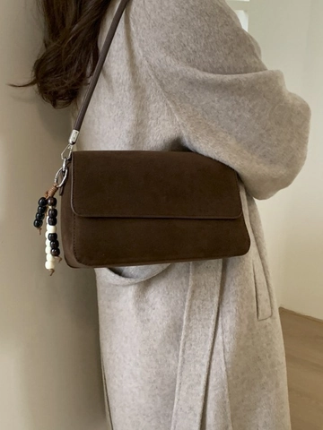 Women Vintage Suede Look PU Leather Shoulder Bag Minimalist Square Crossbody Bag With Wood Beads Pendant Flap Satchel Bag