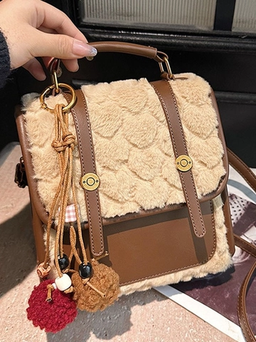 Vintage Hart Reliëf Pluche PU Leer Kleine Rugzak Voor Vrouwen Student Mode Leuke Reis Rugzak Met Bedeltje