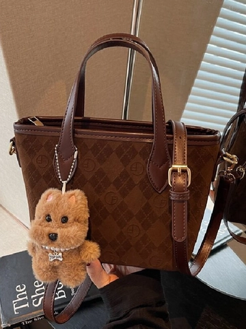 Vintage PU Wildleder Eimer Umhängetasche Für Damen Mode Rautenmuster Buchstaben Druck Handtasche Mit Plüsch Welpen Anhänger Verstellbarer Riemen