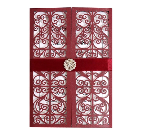 Elegant European Laser Cut Wedding Invitations Pearl Paper Hollow Out Greeting Card With Ribbon And Rhinestone Buckle For Engagement Party