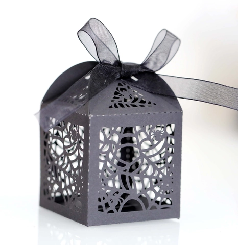 Halloween Spinnennetz Hohl Süßigkeitenbox Laserschnitt Perlmuttpapier Geschenkbox Mit Schleife Für Schokolade Party Deko