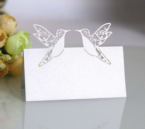 Marque-places Découpe Laser Colibri Papier Perlé Cartes de Table pour Mariage Banquet Décoration de Table de Fête