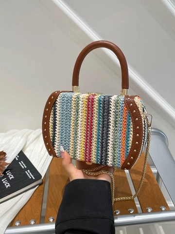 Gewebte Regenbogen Streifen Box Tasche Für Damen Vintage PU Leder Umhängetasche Mit Metallkette Und Nieten Urlaub Handtasche