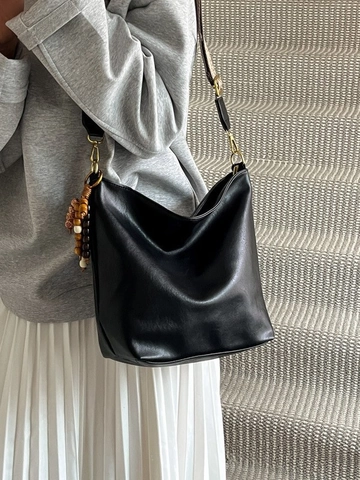 Sac à Épaule Hobo pour Femmes en Cuir PU Grande Capacité Avec Bandoulière Tissée Large et Charme en Perles de Bois