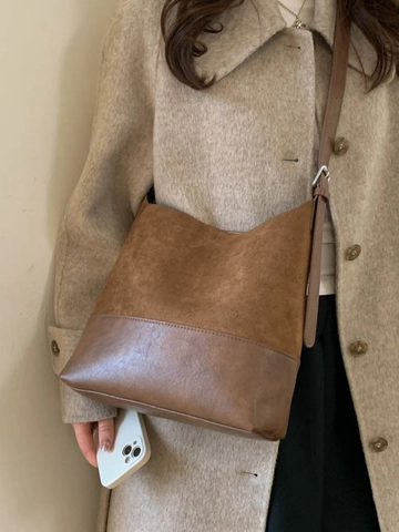 Korean Style Minimalist Patchwork Bucket Bag For Women Vintage PU Leather Shoulder Bag Commuter Tote With Magnetic Buckle