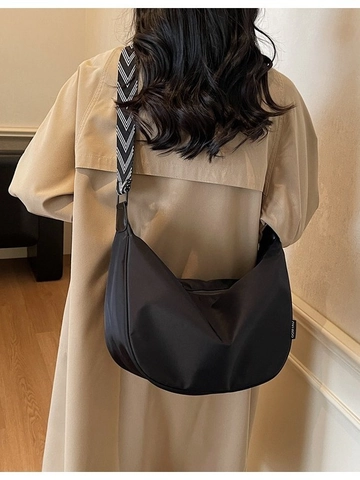 Bolso Bandolera Ligero de Nylon con Forma de Media Luna para Mujer Bolso de Hombro Dumpling con Correa Ancha Informal Negro