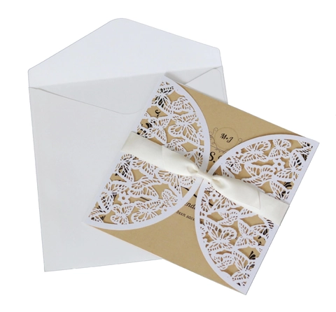Elegant Laser Cut Butterfly Wedding Invitations Pearlescent Paper Hollow Greeting Cards With Satin Ribbon For Marriage Party Celebration