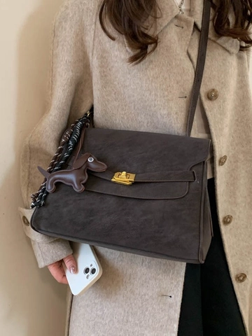 Vintage Maillard Style Large Capacity PU Leather Shoulder Bag For Women Retro Briefcase Tote With Dachshund Pendant Handbag