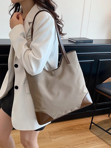 Sac Fourre-tout en Nylon Grande Capacité pour Femmes Sac à Épaule Patchwork Imperméable Minimaliste Sac à Main Décontracté