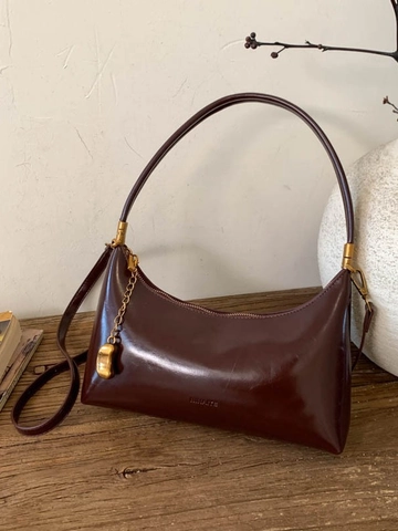 Retro Glanzende PU Leren Onderarmtas Voor Dames Elegante Baguette Schoudertas Met Metalen Boon Hanger Casual Crossbody Tas
