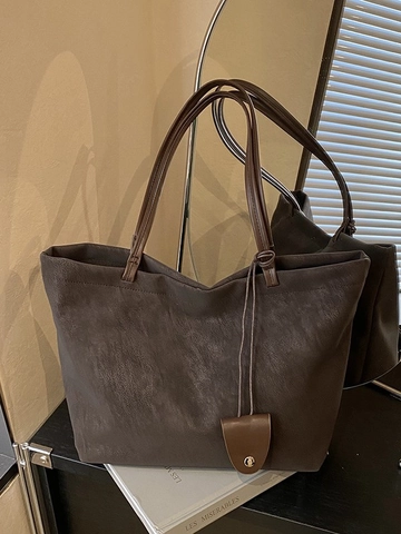 Borsa Tote Retrò Donna Grande Capacità in Pelle PU Smerigliata Borsa a Tracolla Casual Pendolare Borsa a Mano Con Ciondolo