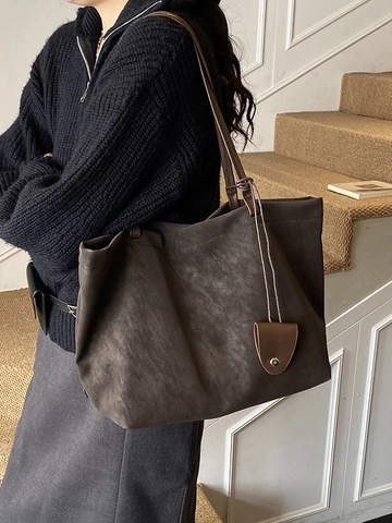 Borsa Tote Retrò Donna Grande Capacità in Pelle PU Smerigliata Borsa a Tracolla Casual Pendolare Borsa a Mano Con Ciondolo