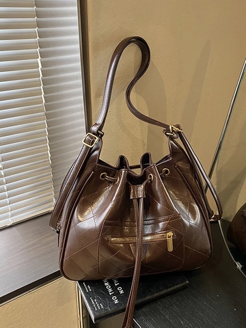 Women Quilted Drawstring Backpack Large Capacity Vintage PU Leather Bucket Bag Versatile Stitching Commuter Shoulder Bag