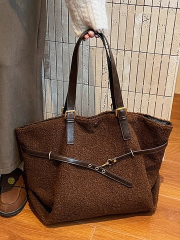 Borsa Tote in Lana d'Agnello di Grande Capacità per Donna Invernale Soffice Borsa a Spalla Retro Moda Pendolare Quotidiana