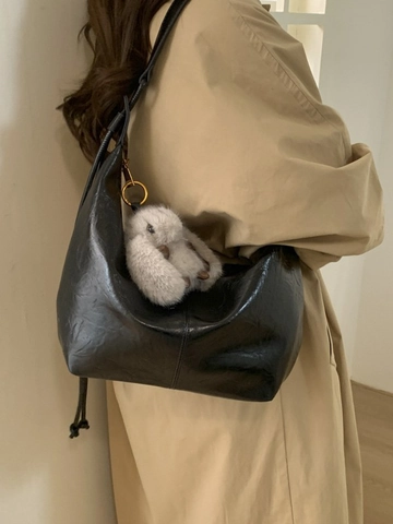 Women Retro Large Capacity PU Leather Hobo Bag Vintage Folded Shoulder Crossbody Bag With Plush Rabbit Pendant Fashion Handbag