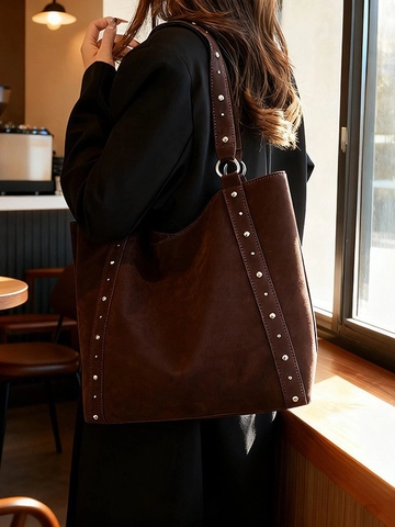 Sac Fourre-Tout Vintage à Rivets de Grande Capacité pour Femmes en Cuir PU Aspect Daim Sac à Bandoulière de Navetteur Casual