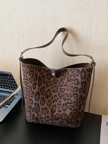 Vintage Large Capacity Bucket Bag For Women Suede PU Leather Leopard Print Shoulder Bag Solid Retro Hobo Bag Tote Metal Lock