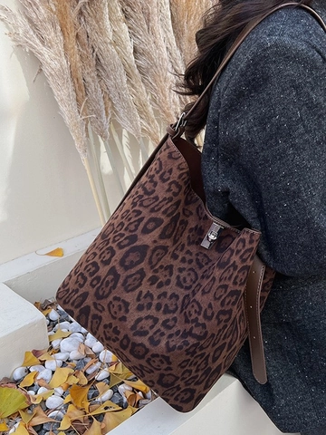 Vintage Large Capacity Bucket Bag For Women Suede PU Leather Leopard Print Shoulder Bag Solid Retro Hobo Bag Tote Metal Lock