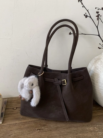 Borsa Tote a Secchiello in Pelle PU Opaca Retro di Grande Capacità per Donna Borsa a Tracolla Pendolare Minimalista con Ciondolo a Coniglio in Peluche