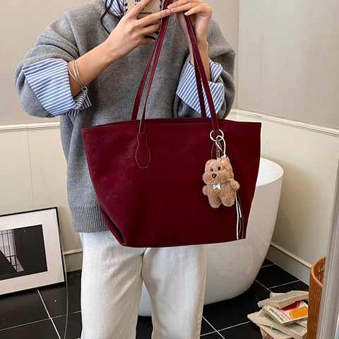 Vintage Minimalistische PU Leder Tote Bag Mit Großem Fassungsvermögen Für Damen Mode Lässig Pendeln Schultertasche Mit Plüsch-Anhänger