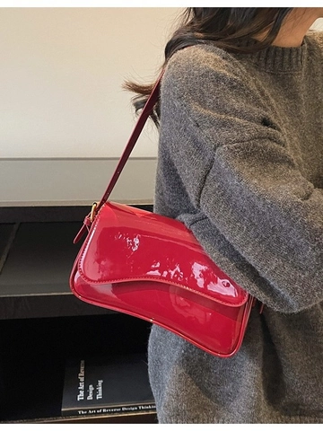 Glossy Patent Leather Underarm Bag For Women Minimalist Solid Color Shoulder Bag With Magnetic Buckle Commuting Handbag