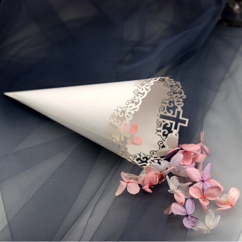 White Laser Cut Paper Confetti Cones With Religious Cross Design Elegant Lace Petal Holder For Wedding Party Religious Ceremony