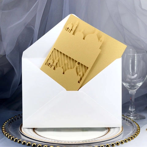 Lussuosi Inviti di Matrimonio Taglio Laser Oro Palazzo Moschea Biglietti d'Auguri Traforati Con Buste per Festa di Ramadan Eid