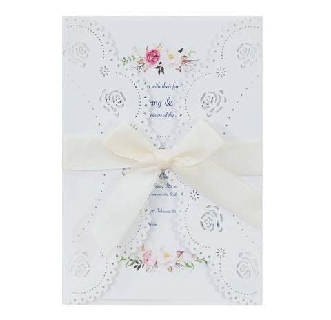 European Style Laser Cut Rose Wedding Invitation Card With Ribbon Envelope Pearlescent Paper Floral Party Greeting Card