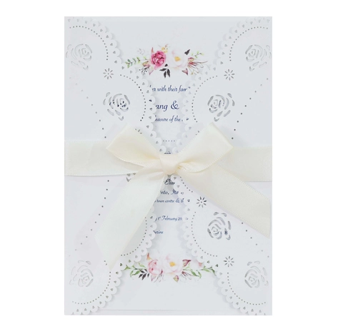 European Style Laser Cut Rose Wedding Invitation Card With Ribbon Envelope Pearlescent Paper Floral Party Greeting Card