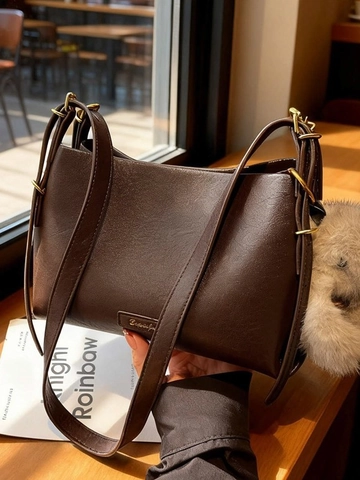 Retro Minimalist PU Leather Shoulder Bag For Women Lychee Pattern Underarm Crossbody Bag With Plush Rabbit Charm Fashion Handbag