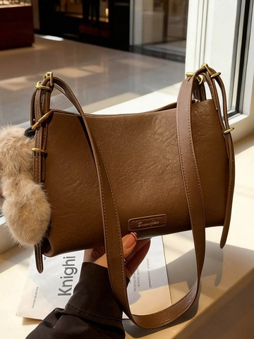 Retro Minimalist PU Leather Shoulder Bag For Women Lychee Pattern Underarm Crossbody Bag With Plush Rabbit Charm Fashion Handbag