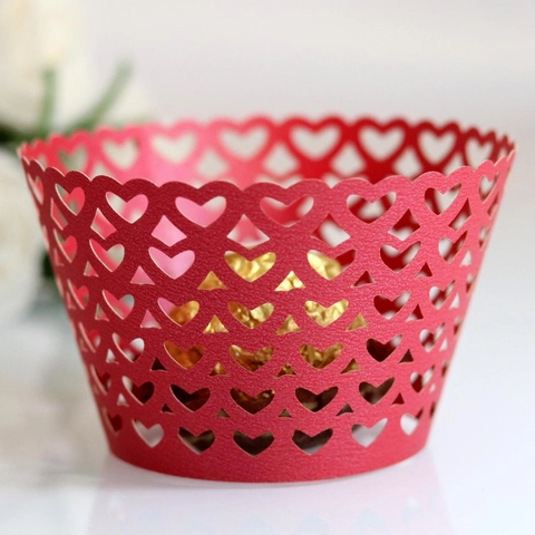 Involucri per Cupcake a Forma di Cuore Tagliati al Laser Decorazione per Torte in Cartone Perlato per Matrimonio Compleanno San Valentino