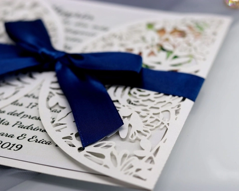 Elegant Laser Cut Wedding Invitation Cards With Blue Satin Ribbon Bow Hollow Rose Flower Pearl Paper Greeting Cards
