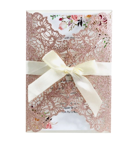 Laser Cut Wedding Invitation Cards Glitter Pearlescent Paper Hollow Invitation Kit With Bow And Envelopes For Banquet Party