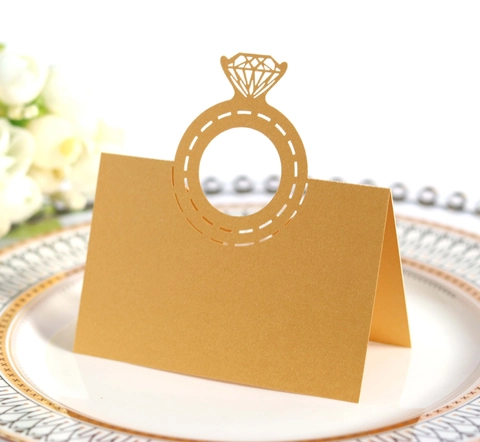 Élégants Marque-Places en Forme de Bague en Diamant Découpés au Laser Cartes de Nom en Papier Perlé pour Décoration de Table de Mariage Banquet Fête