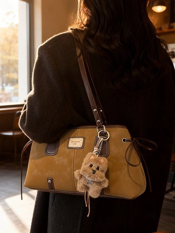 Vintage Large Capacity Suede Texture PU Tote Bag With Contrast Stitching And Plush Pendant Retro Commuter Women Shoulder Bag
