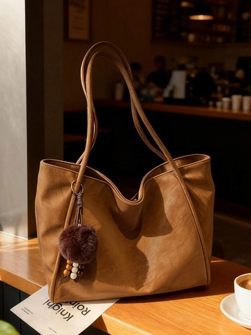 Grand Sac Cabas en Cuir PU Vintage pour Femmes Sac à Épaule Rétro Décontracté avec Pendentif Boule en Peluche Sac à Main