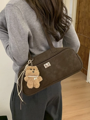 Bolso de Hombro para Mujer Retro de Cuero PU Esmerilado Minimalista de Gran Capacidad Bolso Bowling Con Colgante de Peluche