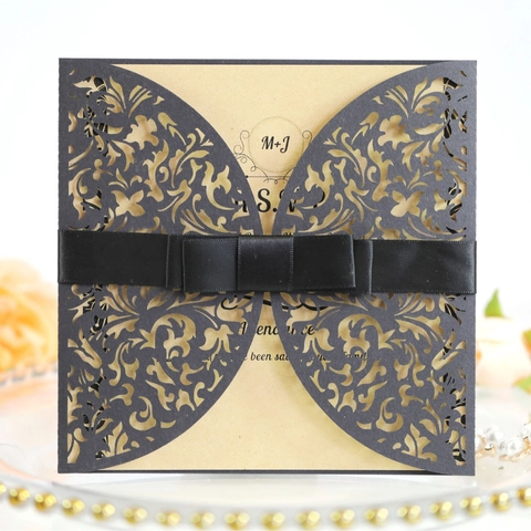 Elegante Perle Papier Laser Geschnitten Hochzeit Einladungskarten Set Mit Satin Schleife Hohl Floral Einladung Für Party Zeremonie