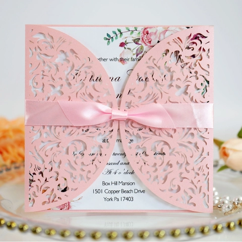 Elegante Perle Papier Laser Geschnitten Hochzeit Einladungskarten Set Mit Satin Schleife Hohl Floral Einladung Für Party Zeremonie